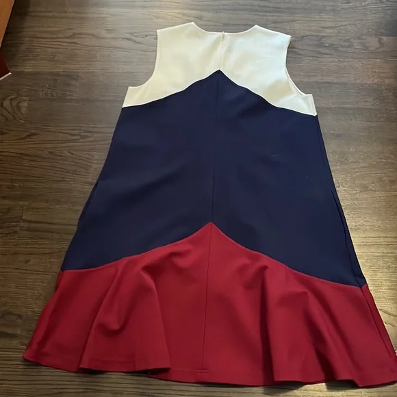 Tory Burch Sleeveless Colorblock Dress - Picture 4 of 6